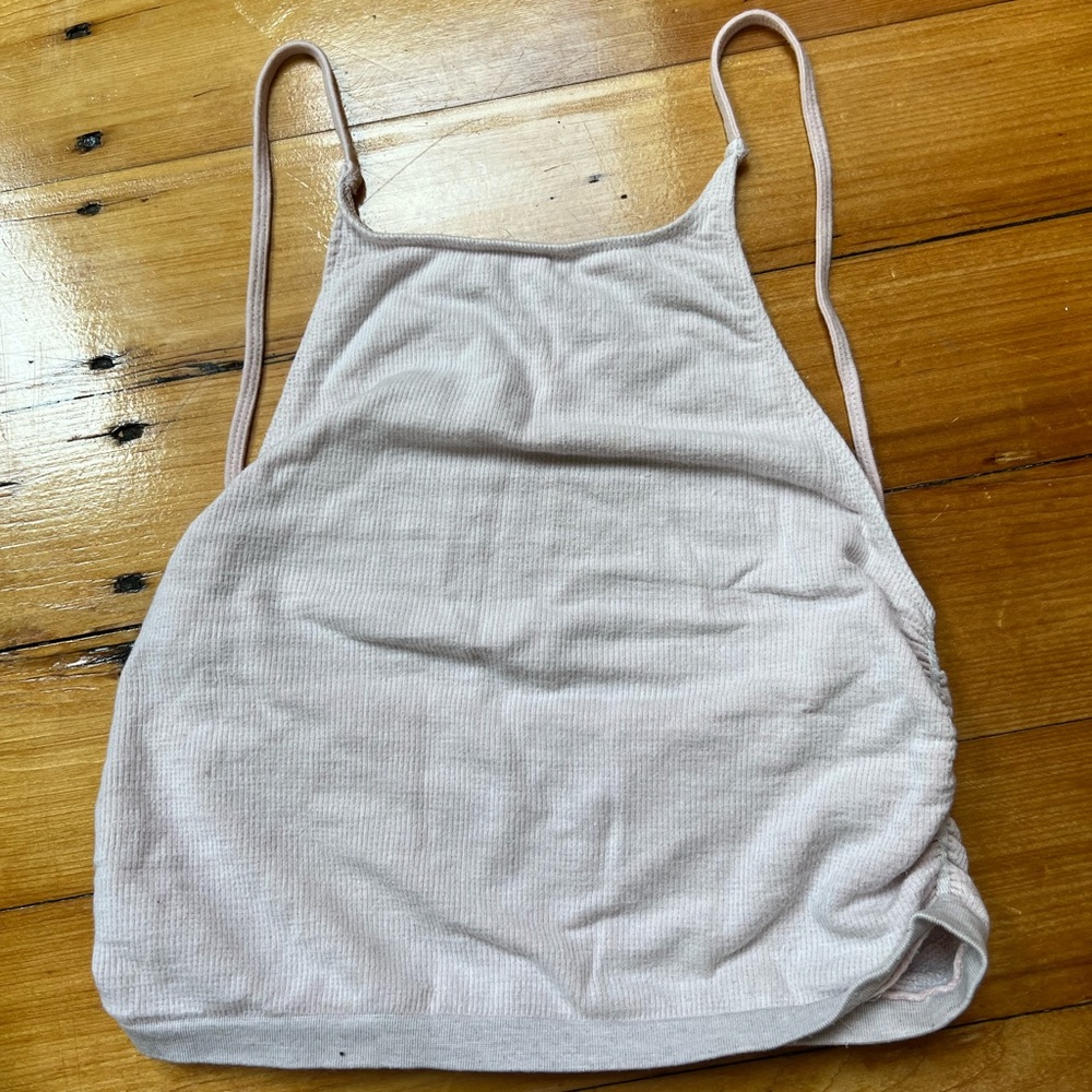 Out from under backless tank top sz M/L